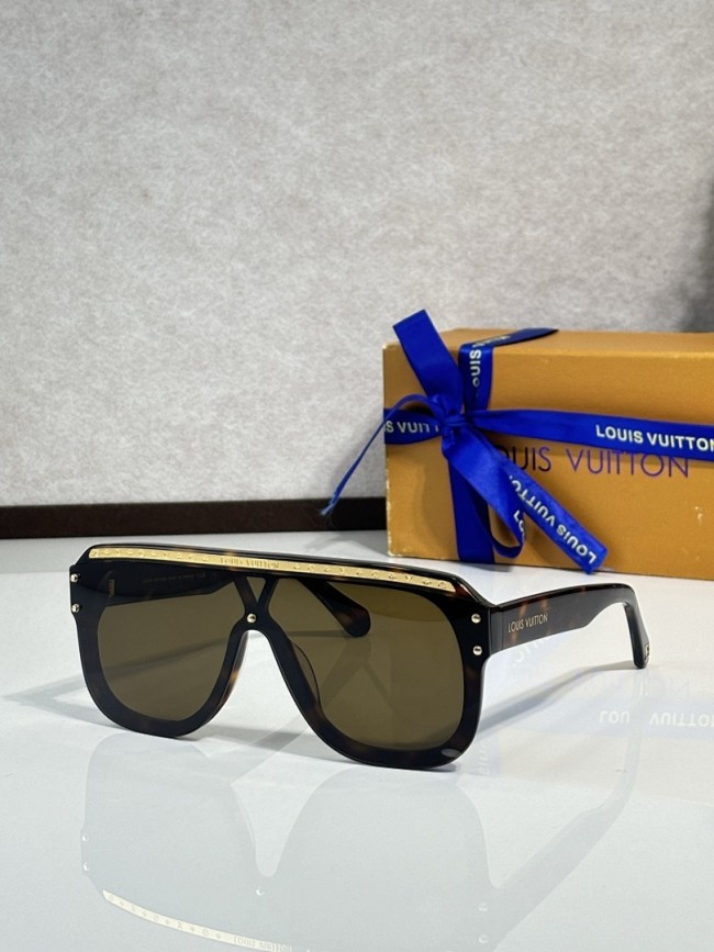 LV Sunglasses AAAA-7316