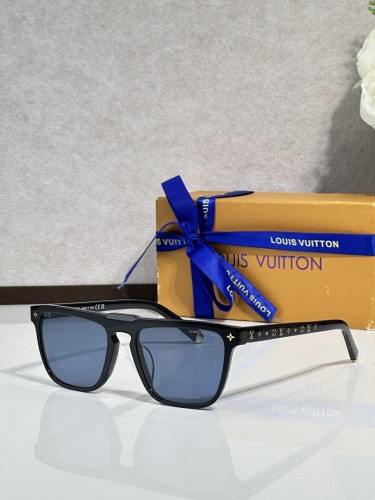 LV Sunglasses AAAA-7330