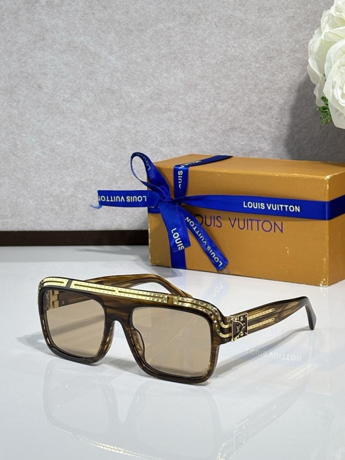LV Sunglasses AAAA-7364
