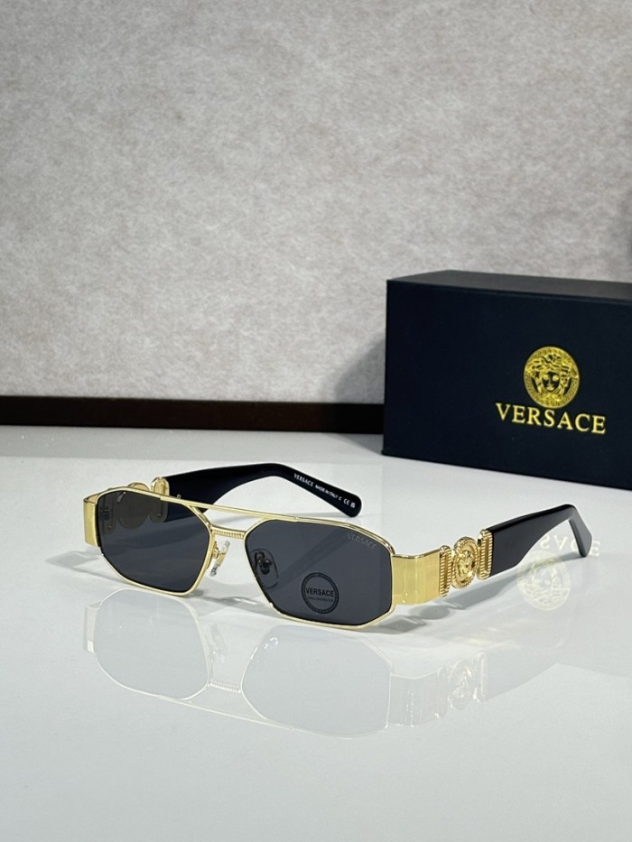 Versace Sunglasses AAAA-4067