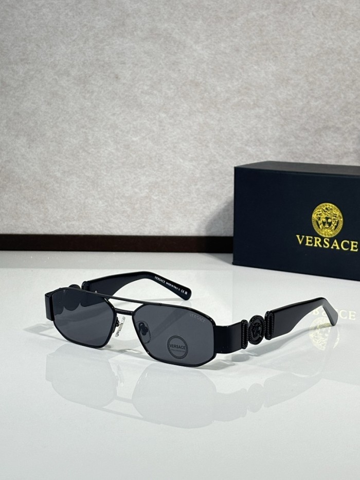 Versace Sunglasses AAAA-4062