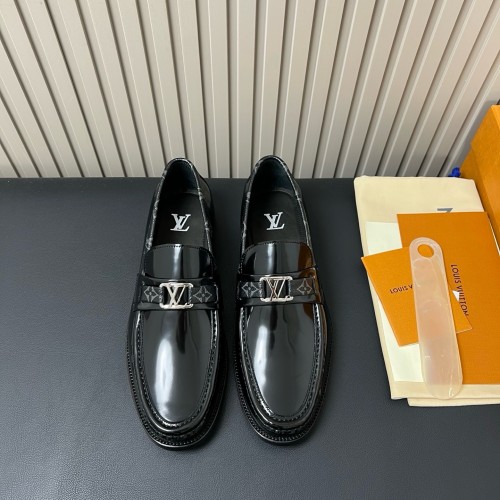 Super Max LV Shoes-3879