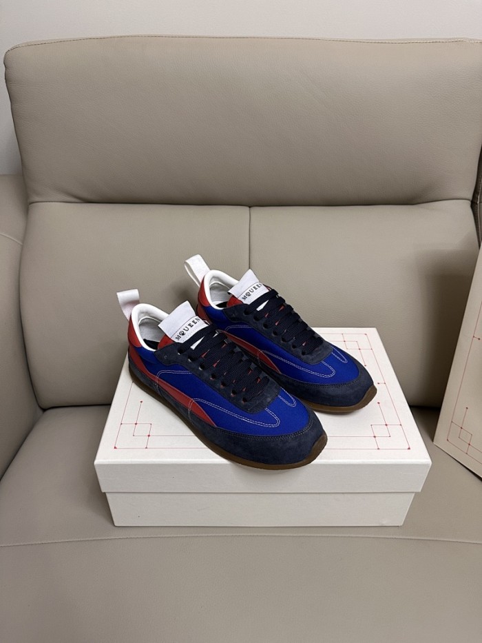 Alexander McQueen Women Shoes 1：1 quality-1122