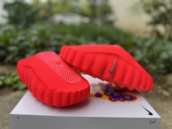 Nike Mind 001 Slide Solar Red (fit small)