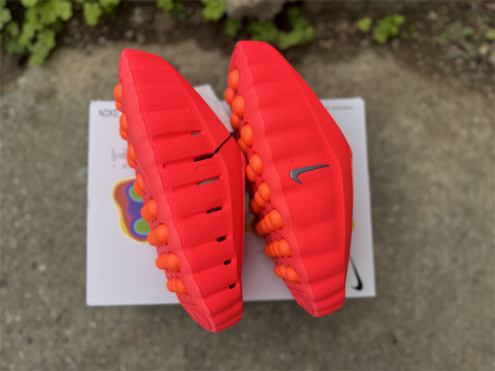 Nike Mind 001 Slide Solar Red (fit small)