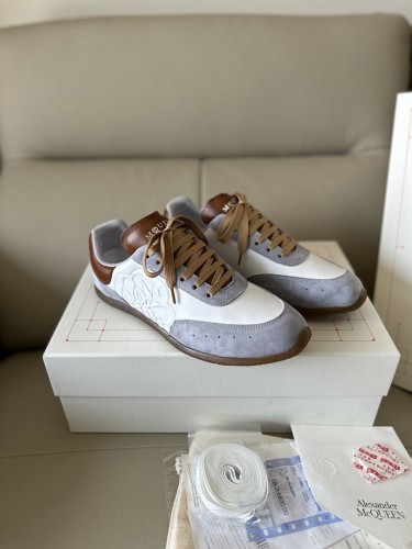 Alexander McQueen Women Shoes 1：1 quality-1135