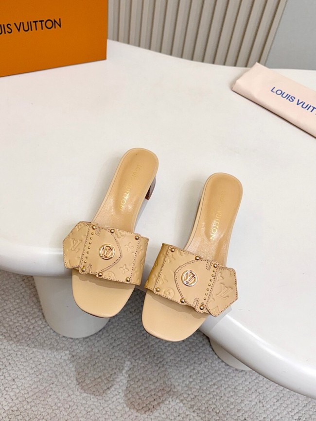 LV women Sandals 1：1 Quality-1102
