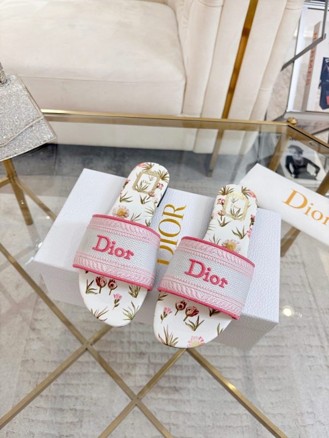 Dior women slippers 1：1 quality-427