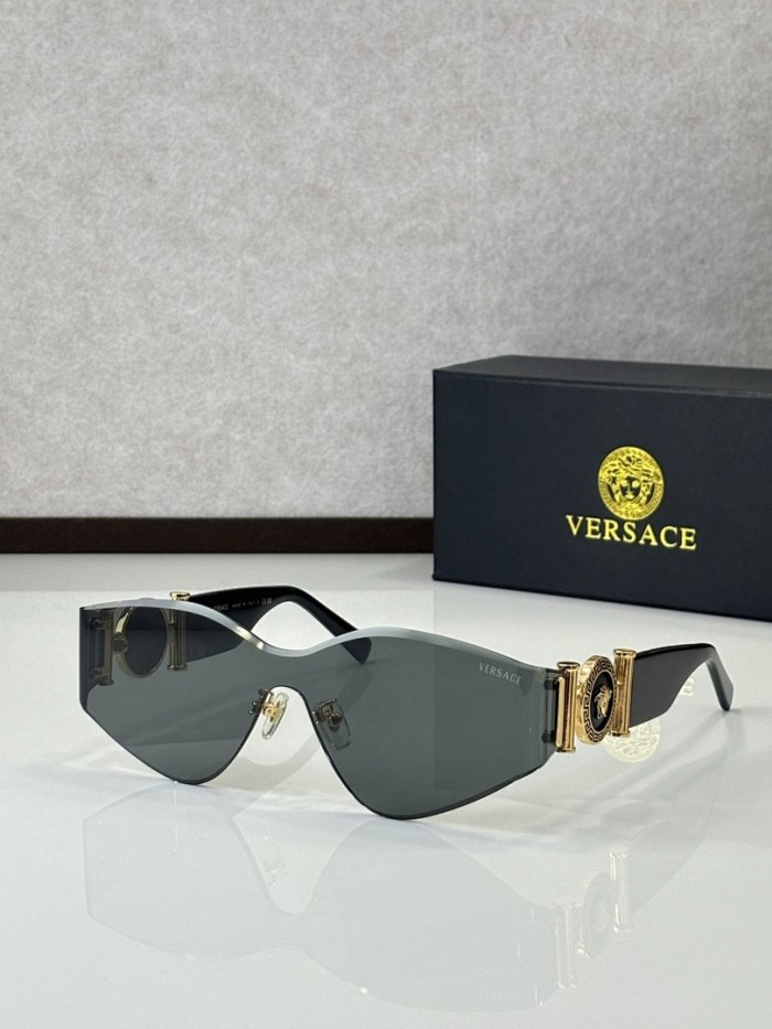 Versace Sunglasses AAAA-4230