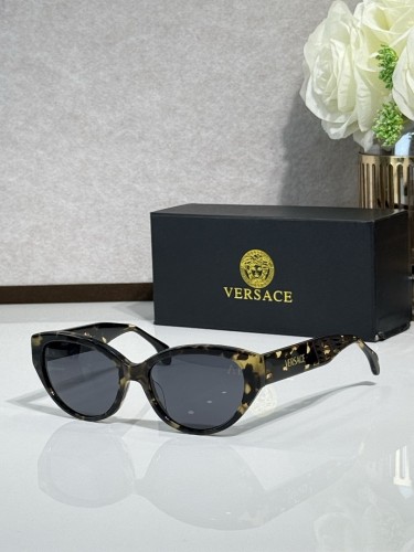 Versace Sunglasses AAAA-4326