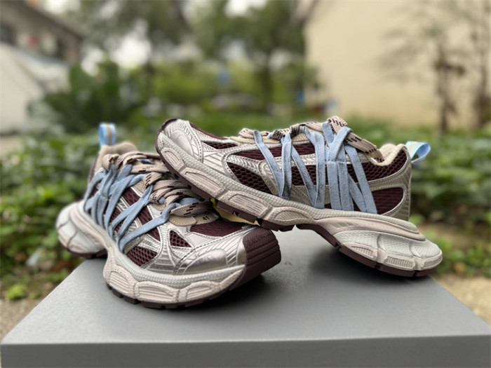 B 17FW Tripe-S High End Sneaker-697