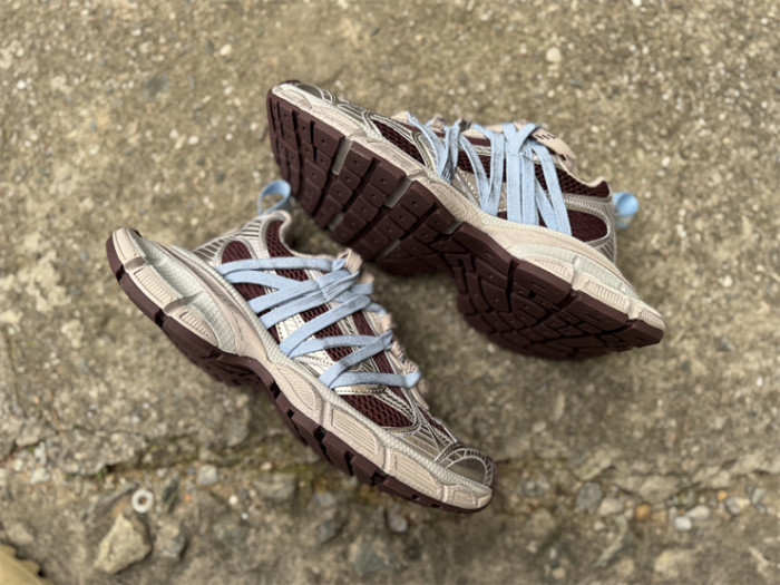 B 17FW Tripe-S High End Sneaker-697