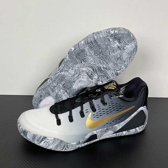 Authentic Nike Kobe 9 EM Low Protro Mambacita