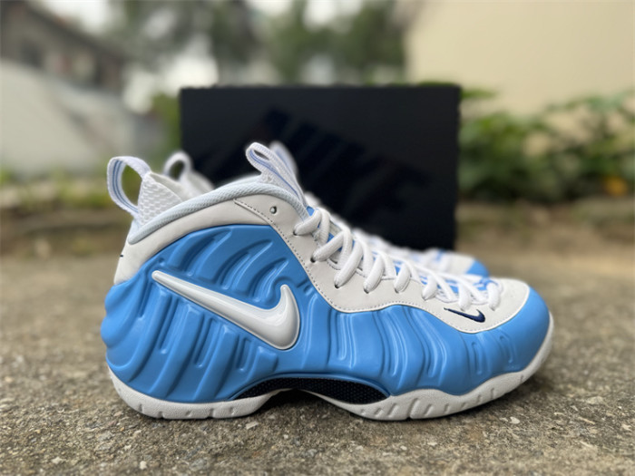 Authentic Nike Air Foamposite Pro University Blue 2026