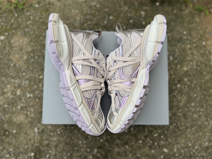 B 17FW Tripe-S High End Sneaker-705