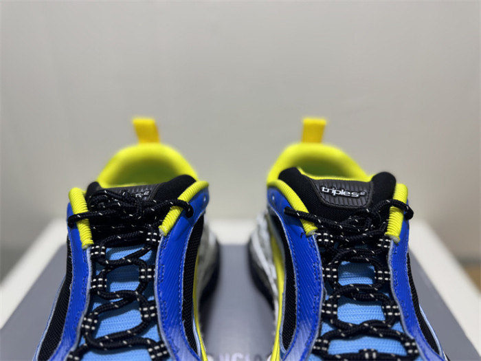 B 17FW Tripe-S High End Sneaker-706