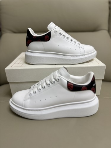 Alexander McQueen Women Shoes 1：1 quality-1138