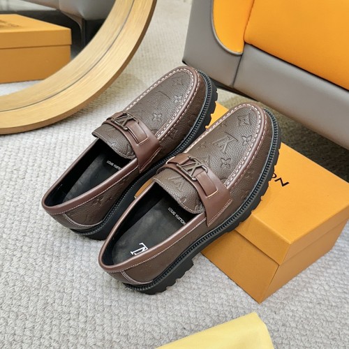 LV Men shoes 1：1 quality-5153