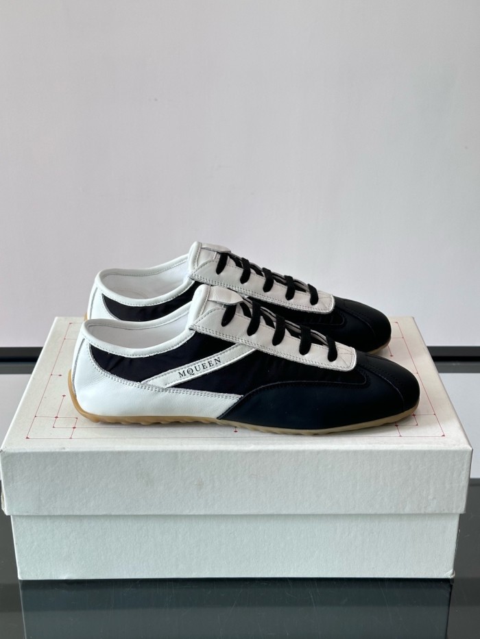 Super Max Alexander McQueen Shoes-948