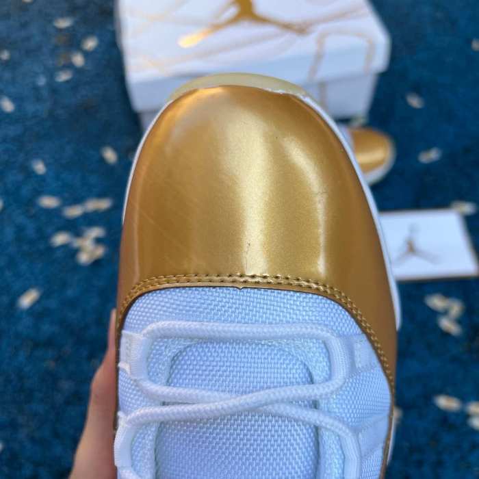Authentic Air Jordan 11 Retro Low Mother's Day