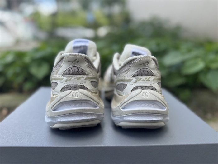 B 17FW Tripe-S High End Sneaker-714