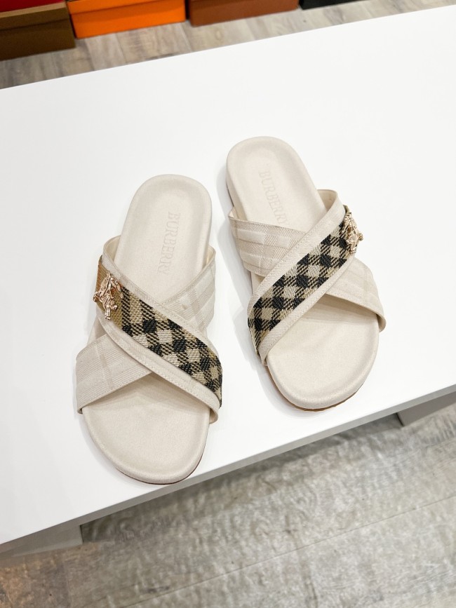 Burberry men slippers 1：1 quality-011