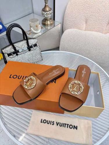 LV women Sandals 1：1 Quality-1156