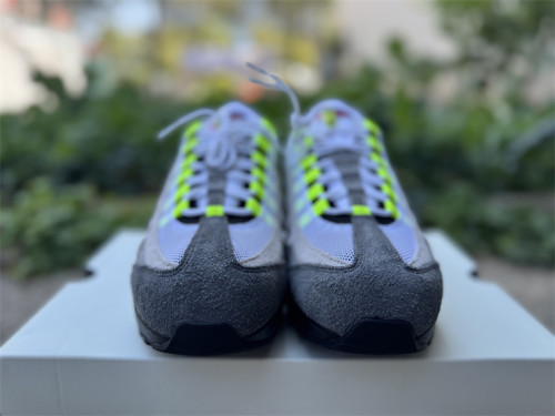 Authentic Nike Air Max 95 SP Undefeated Geo NYC Neon