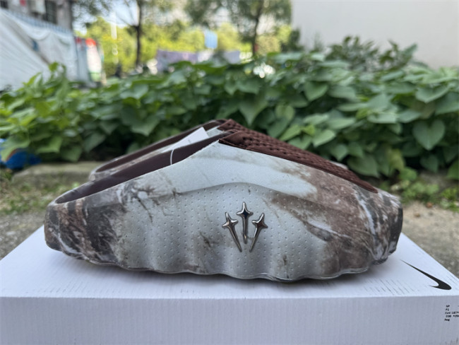 Nike Mind 001 Brown