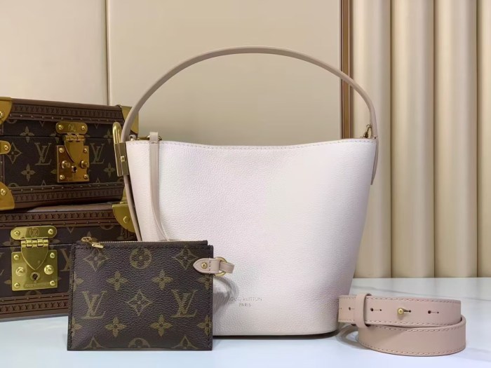 LV High End Quality Bag-2535