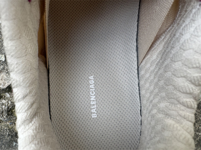 B 17FW Tripe-S High End Sneaker-716