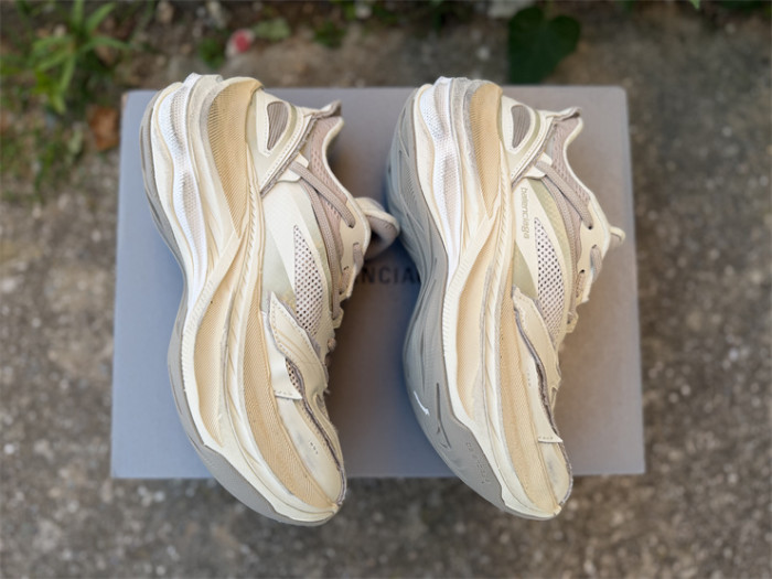 B 17FW Tripe-S High End Sneaker-719