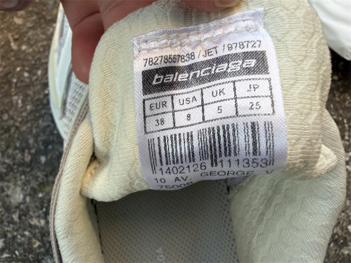 B 17FW Tripe-S High End Sneaker-719