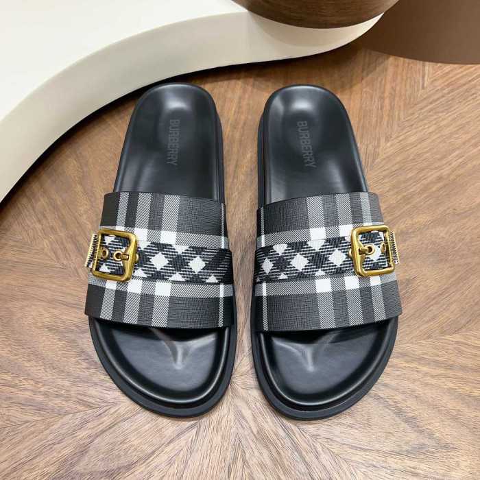 Burberry men slippers AAA-106