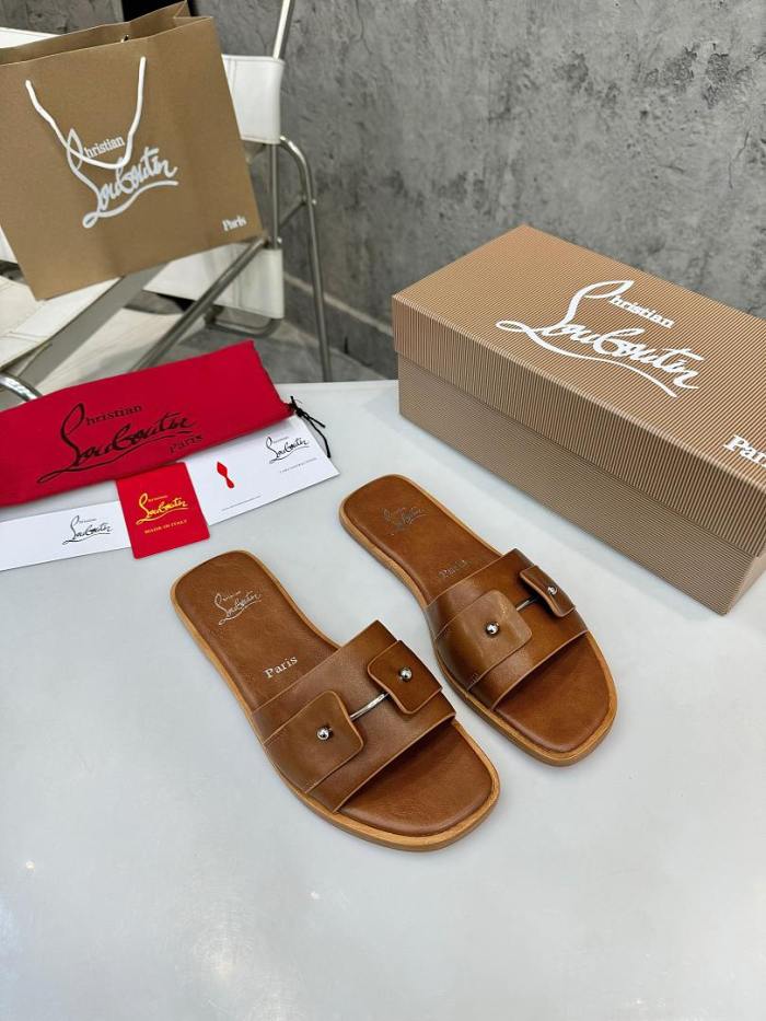 Christian Louboutin women slippers 1：1 quality-010