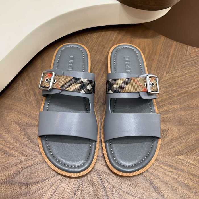 Burberry men slippers AAA-095