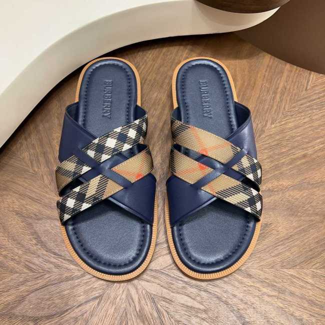 Burberry men slippers AAA-116