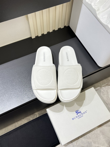 Burberry men slippers AAA-093