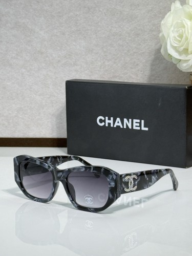 CHNL Sunglasses AAAA-6919