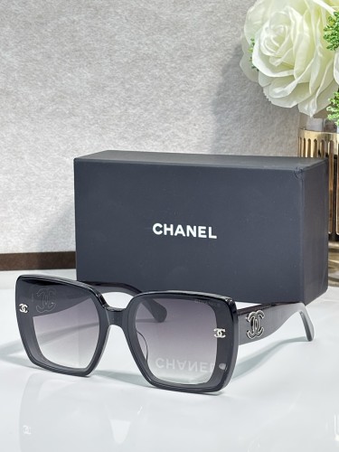 CHNL Sunglasses AAAA-6970