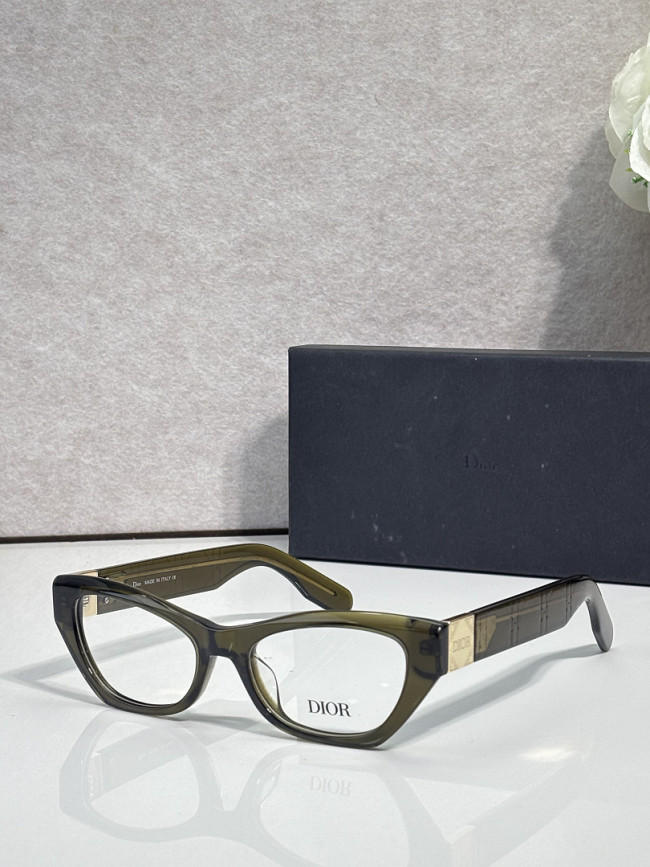 Dior Sunglasses AAAA-4880