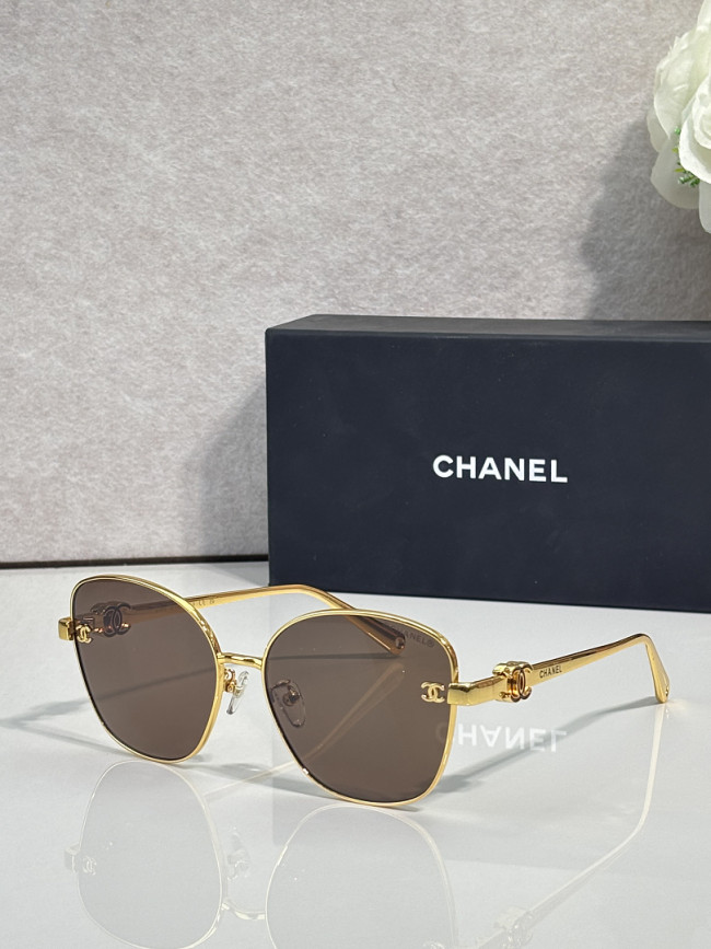 CHNL Sunglasses AAAA-7458