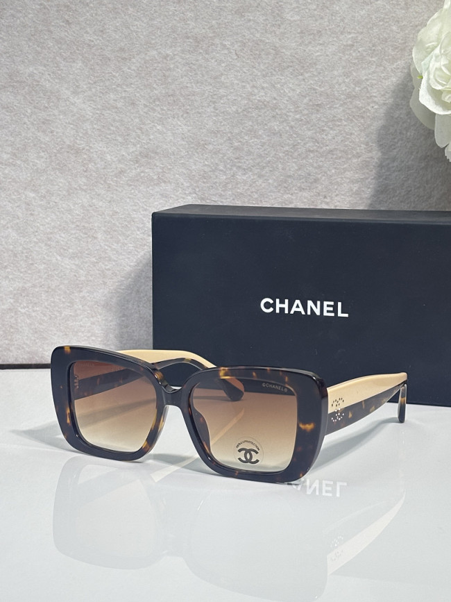 CHNL Sunglasses AAAA-7300