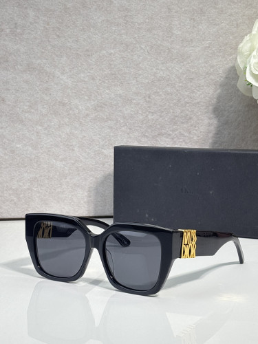 Dior Sunglasses AAAA-4943