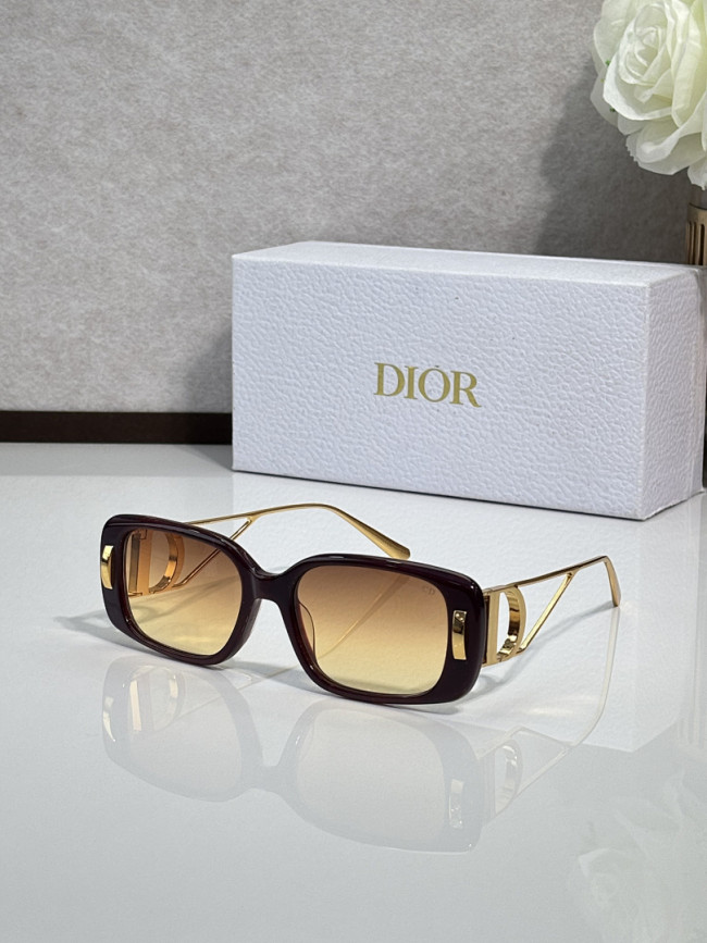 Dior Sunglasses AAAA-4793