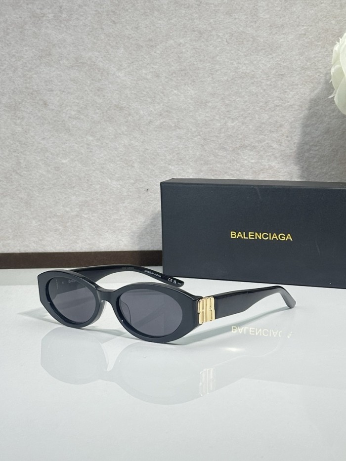 B Sunglasses AAAA-1542