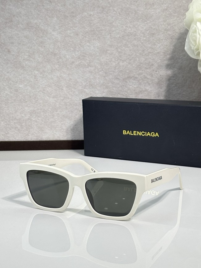 B Sunglasses AAAA-1439