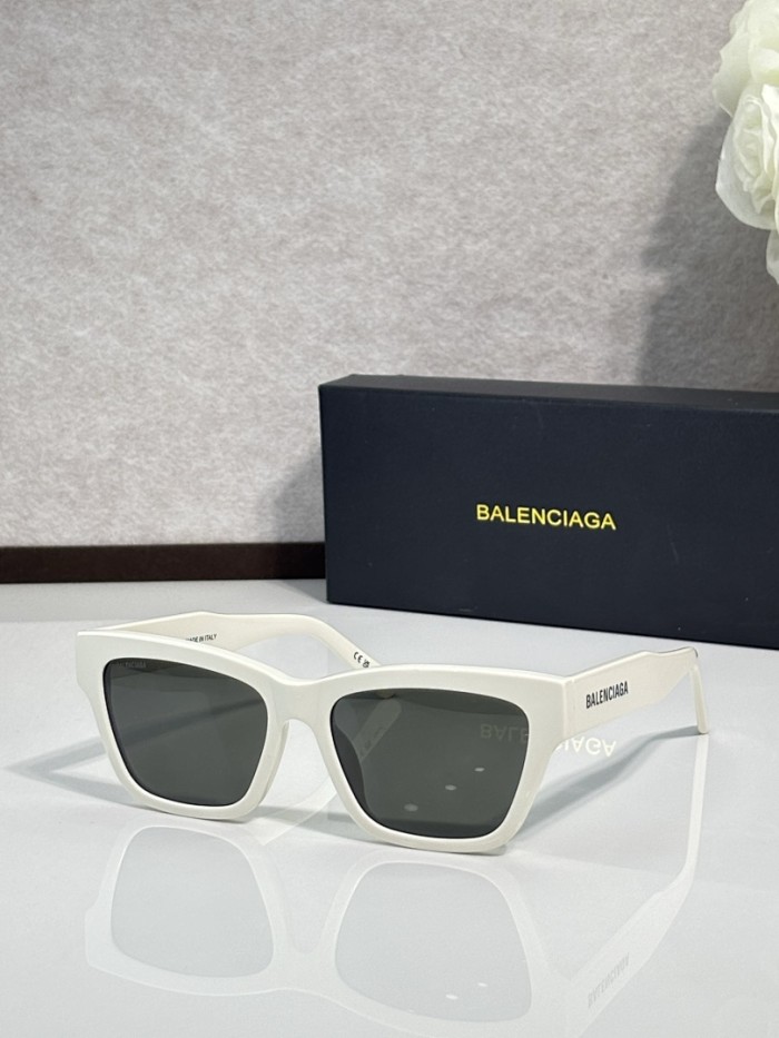B Sunglasses AAAA-1439