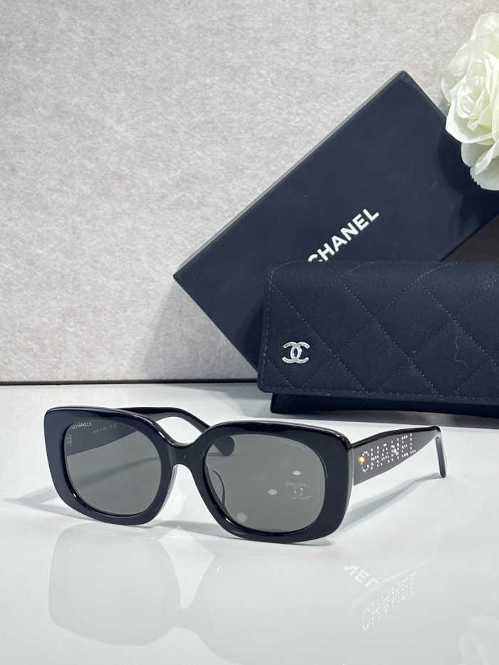 CHNL Sunglasses AAAA-7331