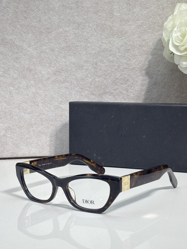 Dior Sunglasses AAAA-4877